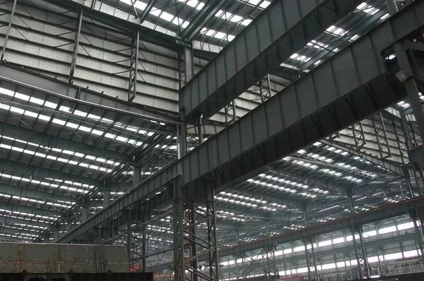 原来，钢结构厂房是这样建成的！
